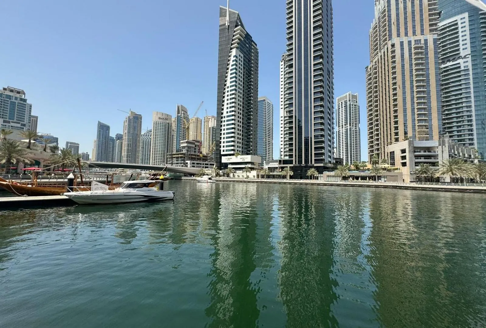 Spacious Studio Apartment In Dubai Marina Close To Metro And Beach 0*,